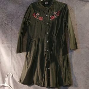 Green long sleeve dress size 10-12